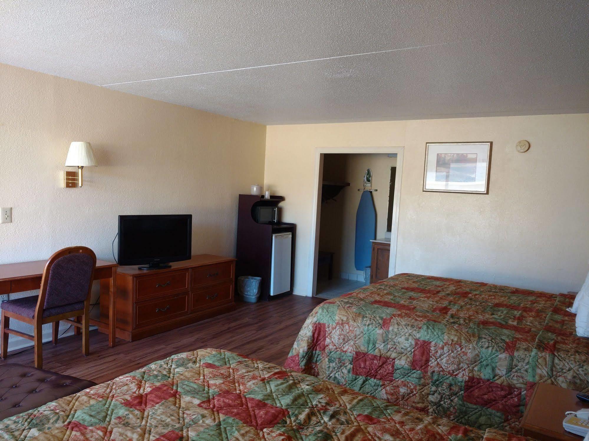 Mount Vernon Inn Sumter Exterior photo